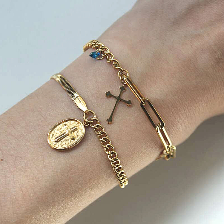 Blue Diamond & Cross Armband